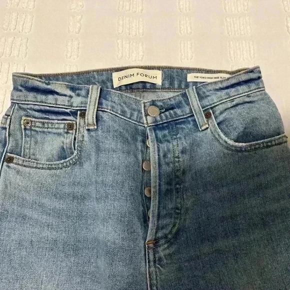 Denim Forum Aritzia The Yoko High Rise Slim High Waisted Blue Jean Denim Size 24 - Picture 6 of 9